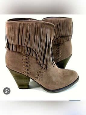 Nature Breeze Taupe Fringe Suede Ankle Booties